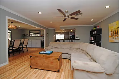 10615 Atwell Drive, Houston, TX 77096 - Photo 14