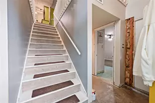 107 Harbour Town Ln, Conroe, TX 77356 - Photo 6