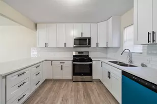 6829 Japonica St, Houston, TX 77087 - Photo 18