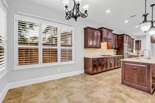 107 N Almondell Cir, The Woodlands, TX 77354 - Photo 14