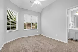 107 N Almondell Cir, The Woodlands, TX 77354 - Photo 32