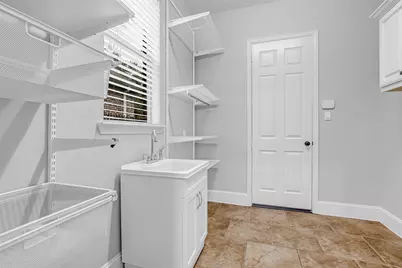 107 N Almondell Circle, The Woodlands, TX 77354 - Photo 24