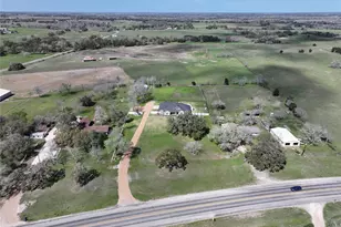 2244 W US Hwy 90A W, Hallettsville, TX 77964 - Photo 4