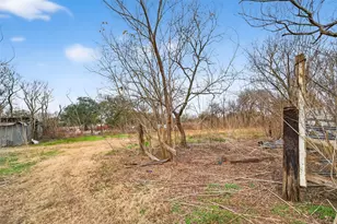 3721 Almeda Genoa Rd, Houston, TX 77047 - Photo 8