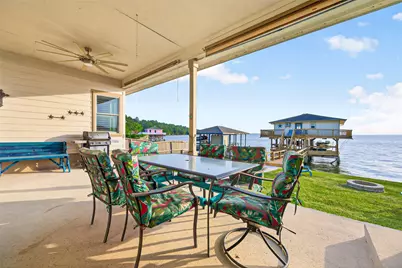 200 Little Dove, Livingston, TX 77351 - Photo 22