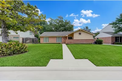 614 Bendwood Drive, Houston, TX 77024 - Photo 2