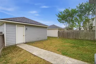 1613 Palcio Real Dr, Houston, TX 77047 - Photo 42