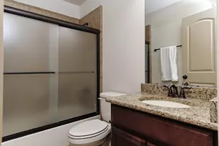 146 Hearthshire Cir, Magnolia, TX 77354 - Photo 20