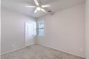 16887 Pink Wintergreen Dr, Conroe, TX 77385 - Photo 36