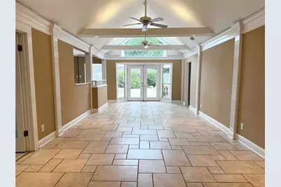 5611 Portal Drive, Houston, TX 77096 - Photo 10