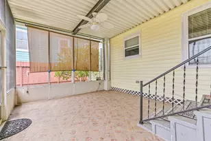 4817 Alamo Dr, Galveston, TX 77551 - Photo 10
