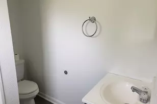 3818 Hamid Blvd, Fresno, TX 77545 - Photo 10