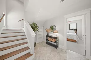 918 W 20th St, Houston, TX 77008 - Photo 4