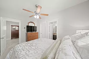 918 W 20th St, Houston, TX 77008 - Photo 38