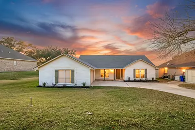 1328 Green Briar Drive, Huntsville, TX 77340 - Photo 1