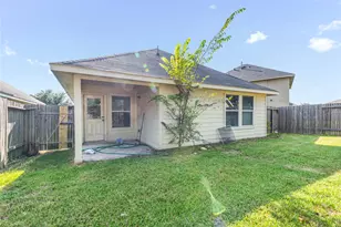 14954 Huntington Willow Ln, Houston, TX 77090 - Photo 18