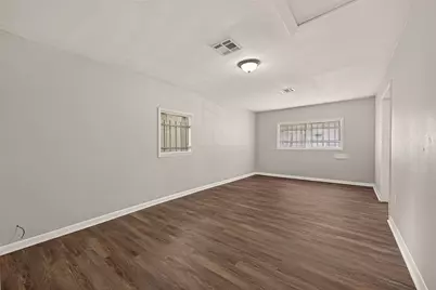 3815 Love Street, Houston, TX 77026 - Photo 8