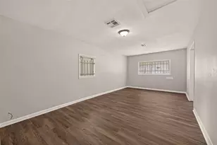 3815 Love St, Houston, TX 77026 - Photo 8