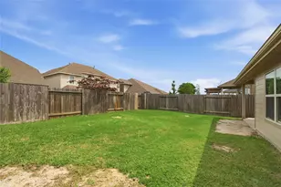 12910 Taper Reach Dr, Tomball, TX 77377 - Photo 16