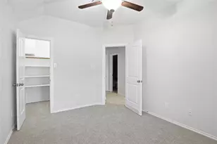 12910 Taper Reach Dr, Tomball, TX 77377 - Photo 8