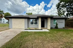 2630 De Soto St, Houston, TX 77091 - Photo 1