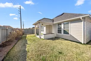 8315 Divot Trce, Fulshear, TX 77441 - Photo 30