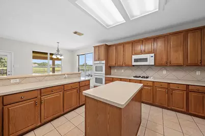 1215 Pelican Hill Court, Katy, TX 77494 - Photo 4