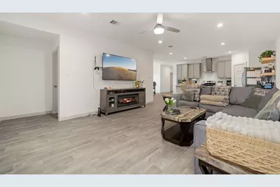 12902 Wempe Way, Houston, TX 77047 - Photo 8