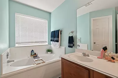 15827 Parmley Creek Court, Cypress, TX 77429 - Photo 26
