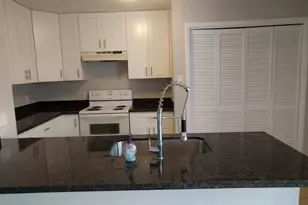 10818A Lynbrook Dr, Houston, TX 77042 - Photo 22