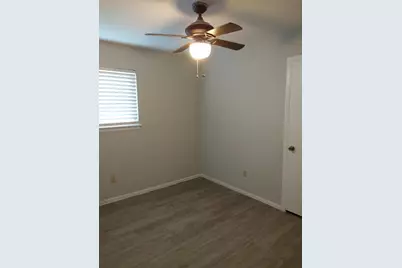 10818A Lynbrook Drive #A, Houston, TX 77042 - Photo 10