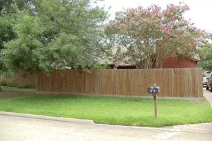 10818A Lynbrook Dr, Houston, TX 77042 - Photo 1