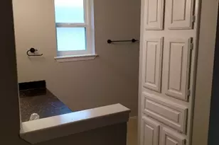 10818A Lynbrook Dr, Houston, TX 77042 - Photo 12