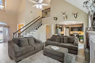 1809 Meredith Ct, Deer Park, TX 77536 - Photo 4