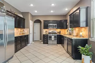 1809 Meredith Ct, Deer Park, TX 77536 - Photo 6