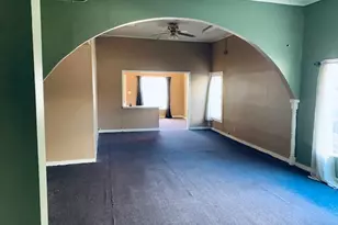 401 E Main St, Humble, TX 77338 - Photo 16