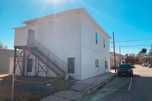 401 E Main St, Humble, TX 77338 - Photo 10