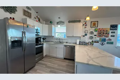 317 Olive Street, Surfside Beach, TX 77541 - Photo 6