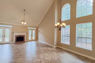 5019 Greenriver Valley Dr, Houston, TX 77345 - Photo 6