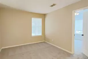 5019 Greenriver Valley Dr, Houston, TX 77345 - Photo 18