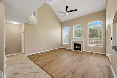 4106 Applecreek Bend Drive, Stafford, TX 77477 - Photo 8