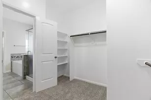 9127 Brazos Dr, Baytown, TX 77521 - Photo 16