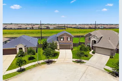 9127 Brazos Drive, Baytown, TX 77521 - Photo 32
