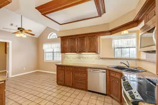 212 Any Way St, Lake Jackson, TX 77566 - Photo 16