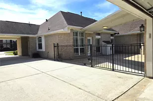 1813 Sandy Lake Dr, Friendswood, TX 77546 - Photo 28
