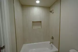 233 S Harrison St, Longview, TX 75601 - Photo 12