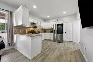 4414 Ivy Ln, Fresno, TX 77545 - Photo 10