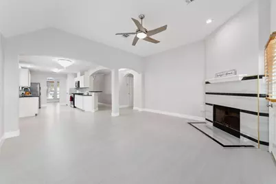 8330 Malin Court, Houston, TX 77083 - Photo 6