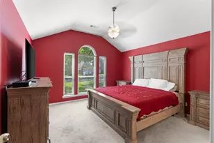 14018 Gray Bear Cir, Cypress, TX 77429 - Photo 4