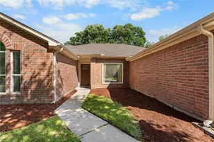 14018 Gray Bear Cir, Cypress, TX 77429 - Photo 6